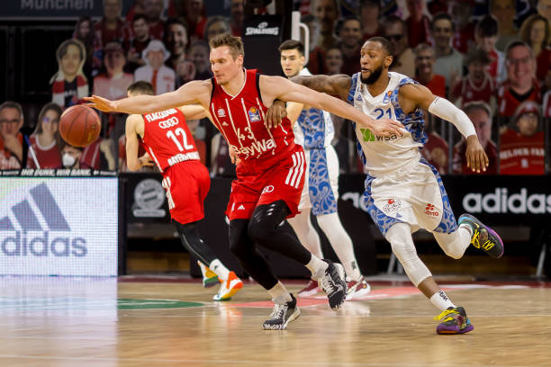 而对于哈兰 而对于哈兰