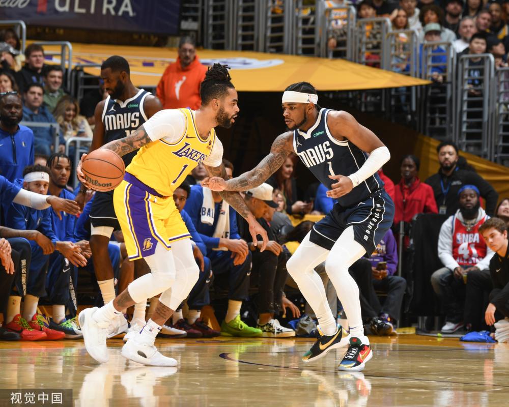 兴奋不已 兴奋不已